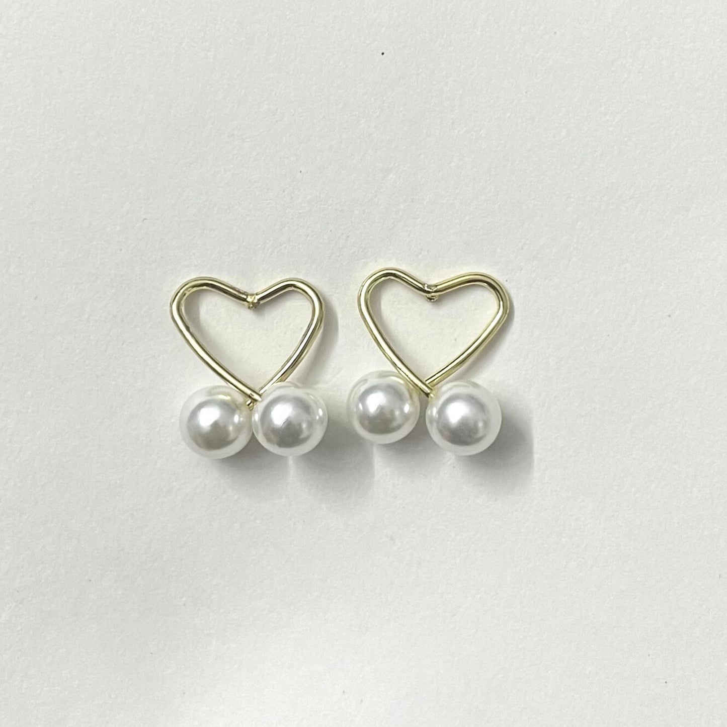 Heart Pearl Earring