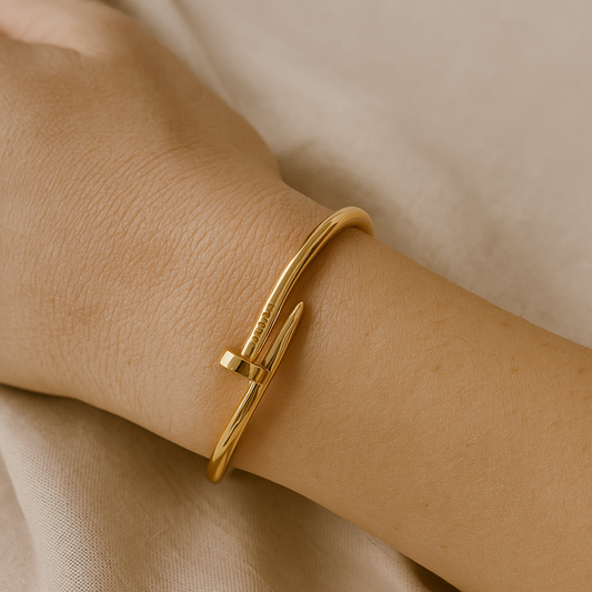 Crafty Wrist (Golden)