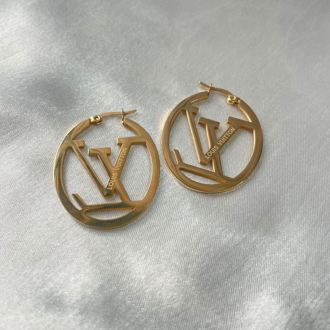 Lv Earring